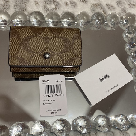 Coach Signature Five Ring Case - Picture 6 of 16